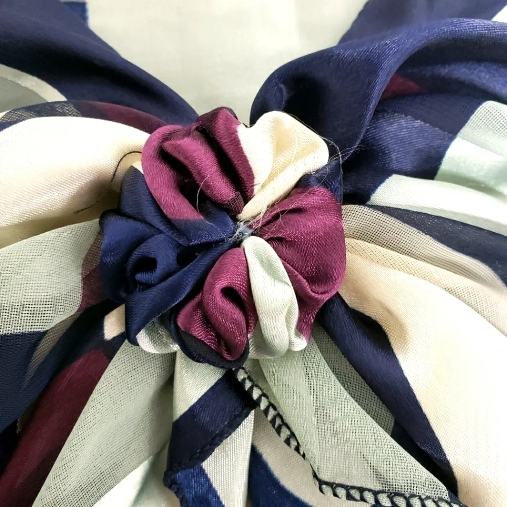 SCARF Neck Wrap Plaid Silk Feel Pre-Tied Plaid Purple Navy Grey EUC